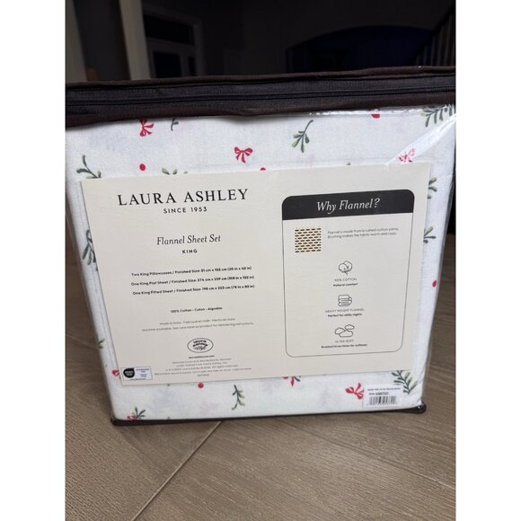NEW Laura Ashley King Flannel Sheet Set Merry Mistletoe Christmas Pinecone Bow - Picture 7 of 7